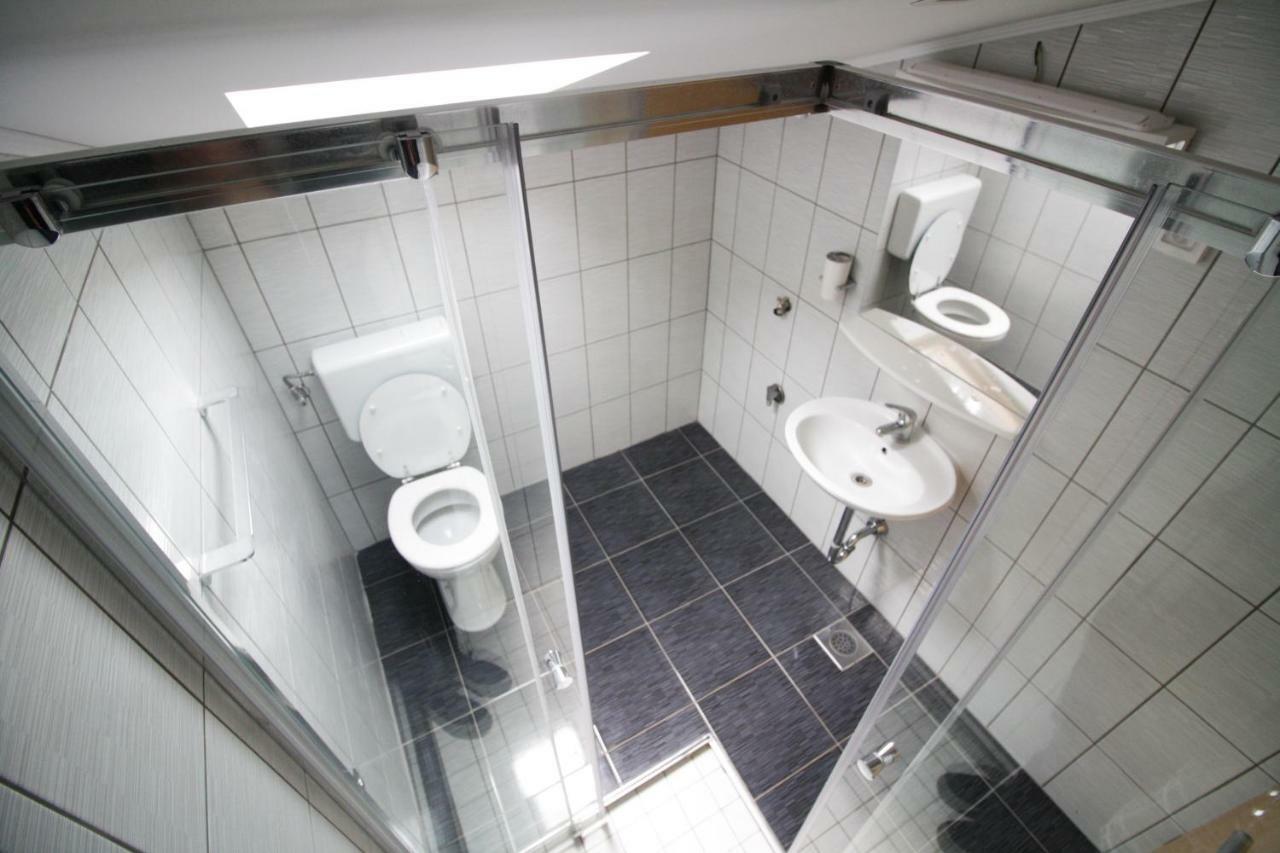 Sebi Apartment 300 M From Beach 로비니 외부 사진